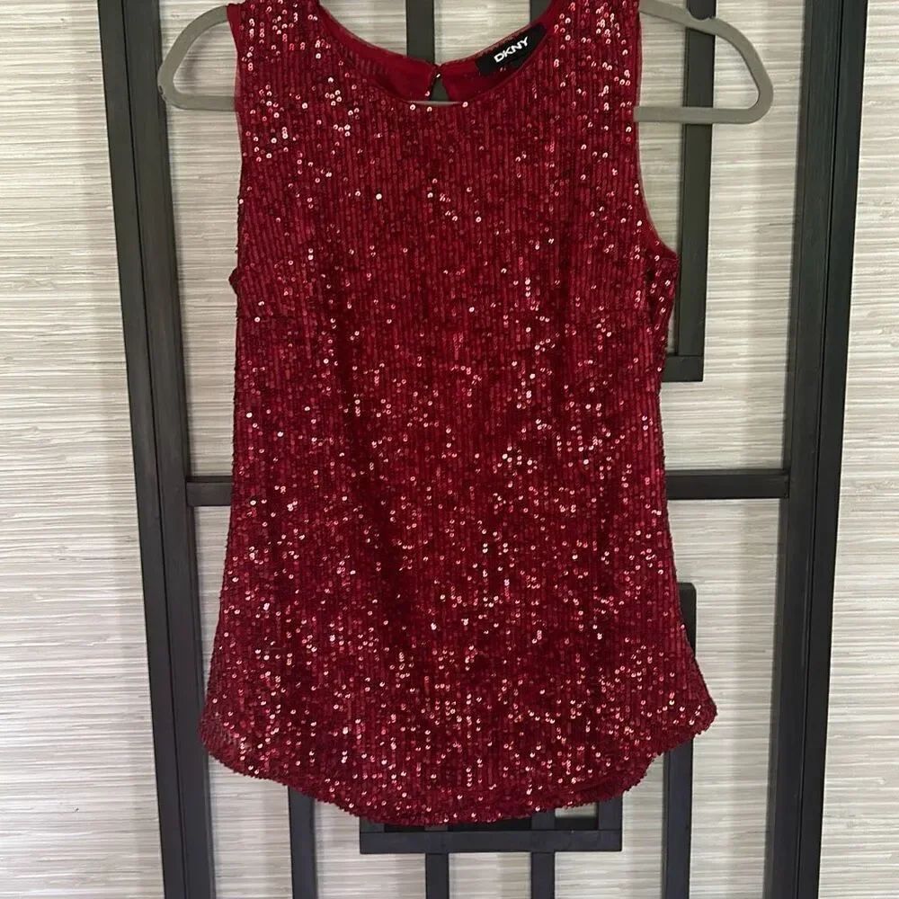 DKNY red sequins sleeveless blouse size XS
